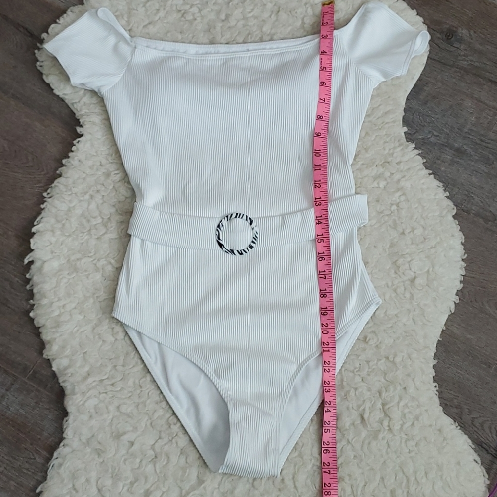 Roxy cap sleeve one-piece belted swimsuit - Picture 6 of 11